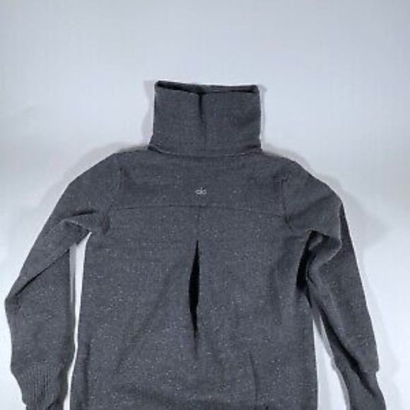 Charcoal Grey Alo Yoga sweatshirt - Picture 4 of 8